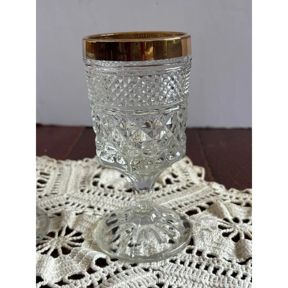 Vintage Gold Rim Diamond Point Glass Goblets Set 2 Clear Pressed Pedestal‎ Wine